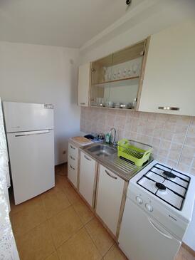 Appartementen met parkeerplaats Pirovac, Sibenik - 27461