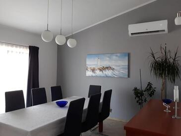Апартаменти з басейном Каштел Камбеловац - Kaštel Kambelovac, Каштел - Kaštela - 27472