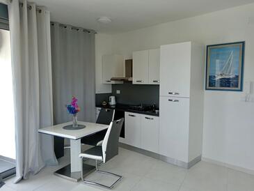 Ferienwohnungen mit Parkplatz Zambratija, Umag - 27474