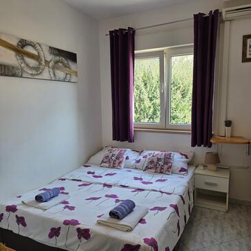 Apartmány s parkovištěm Umag - 27476