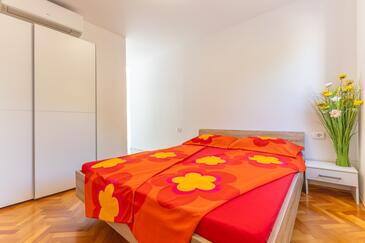 Ferienhaus mit Parkplatz Mugeba, Porec - 27479