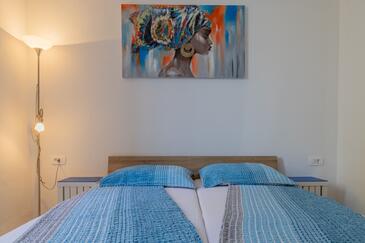 Ferienhaus mit Parkplatz Mugeba, Porec - 27479