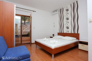 Apartmani uz more Duće, Omiš - 2749