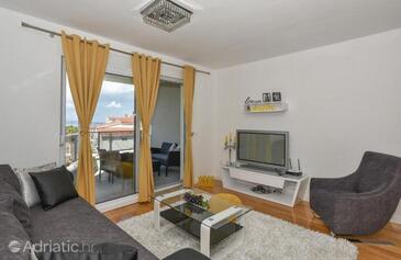 Apartmány s parkoviskom Makarská - Makarska - 27490