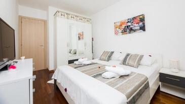 Apartments with WiFi Split - 27493
