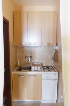 Apartmaji ob morju Pisak, Omiš - 2750