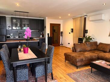 Apartamentos con jacuzzi Opatija - Pobri, Opatija - 27506