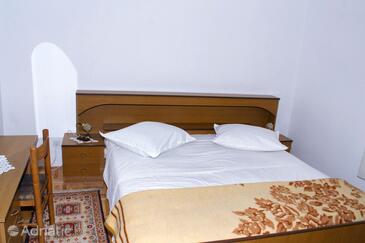 Apartmány s parkovištěm Omiš - 2751