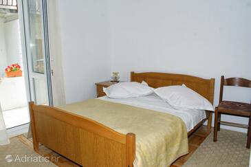 Apartmány s parkovištěm Omiš - 2751