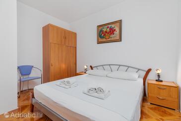 Ferienwohnungen mit Pool Mimice, Omis - 27510