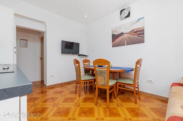 Ferienwohnungen mit Pool Mimice, Omis - 27510