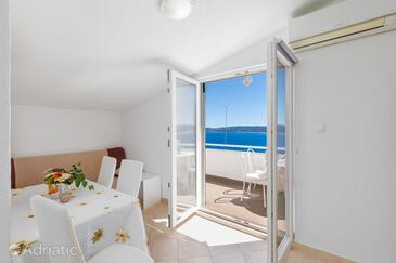 Ferienwohnungen mit Pool Mimice, Omis - 27510