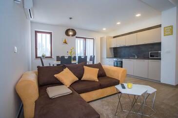 Lejlighedens parkeringsplads Porec - 27518