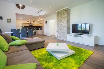 Lejlighedens parkeringsplads Porec - 27519