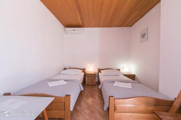 Apartmani i sobe uz mere Brela, Makarska - 2752