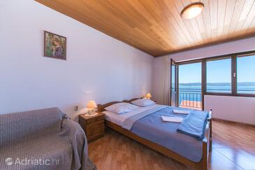 Apartments and rooms by the sea Brela, Makarska - 2752