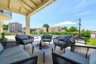 Family friendly house with a swimming pool Tinjan, Central Istria - Središnja Istra - 27524
