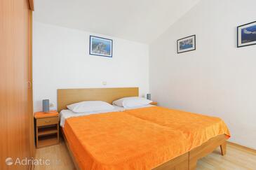 Apartments by the sea Balića Rat, Omiš - 2753