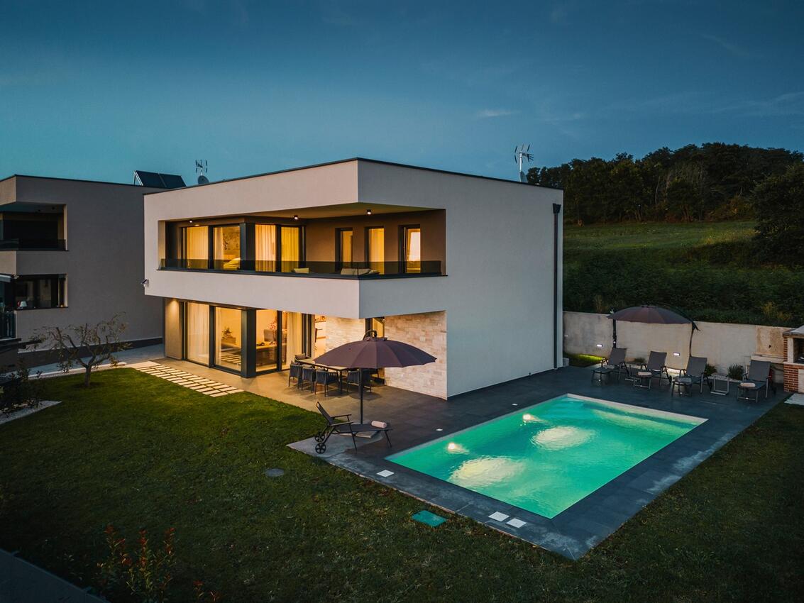 Holiday house with a swimming pool Kaštelir, Central Istria - Središnja Istra - 27539