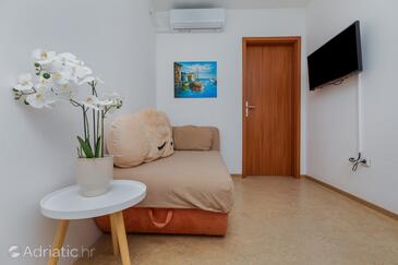 Apartamenty z basenem Mimice, Omis - 2754