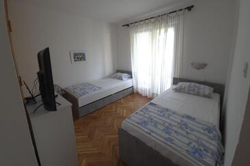 Apartments with parking space Sabunike, Zadar - 27570