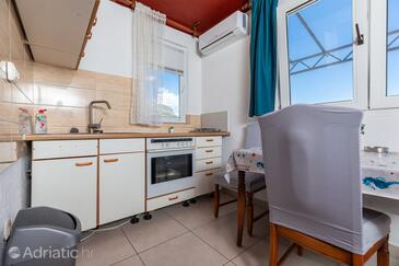 Apartmanok a tenger mellett Duce, Omis - 2758