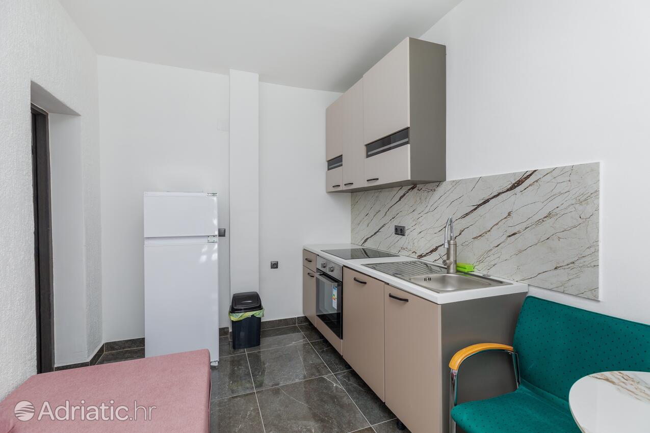 Apartments by the sea Duće, Omiš - 2758