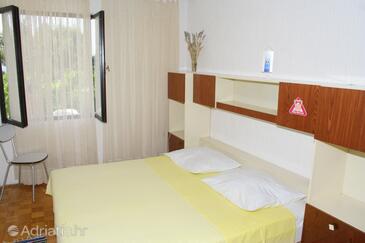 Apartmaji s parkingom Lokva Rogoznica, Omiš - 2759
