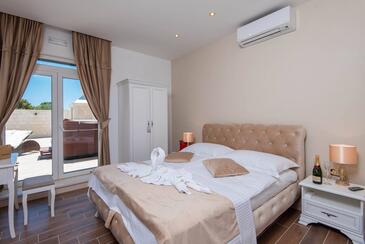 Familiehus med pool Orebic, Peljesac - 27599
