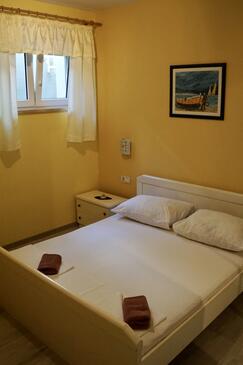 Appartamenti con parcheggio Almissa - Omiš - 2760