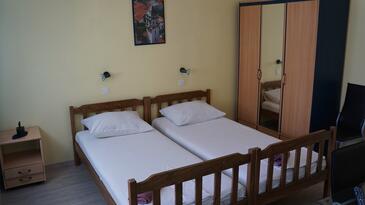 Appartamenti con parcheggio Almissa - Omiš - 2760