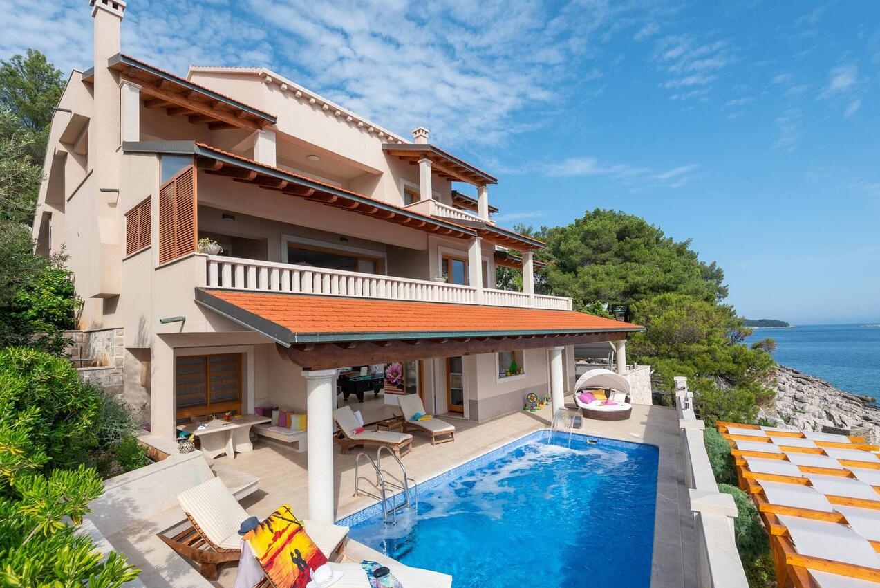 Luksuzna vila ob morju z bazenom Ropa (Mljet) - 27610