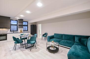 Two bedroom apartment Orebić, Pelješac (A-27616-g)