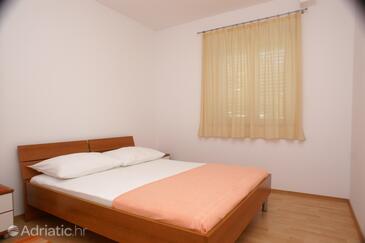 Apartments by the sea Stanići, Omiš - 2763