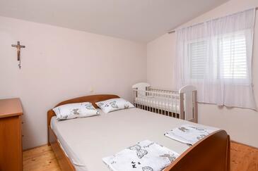 Leiligheter med parkering Orebic, Peljesac - 27632