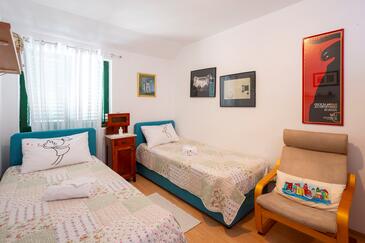 Apartamentos con parking Trpanj, Peljesac - 27642