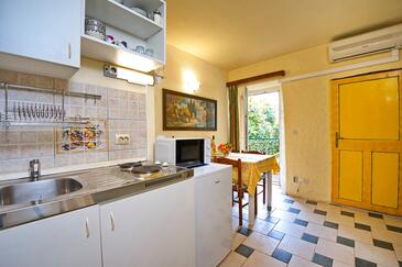 One bedroom apartment Trpanj, Pelješac (A-27645-b)