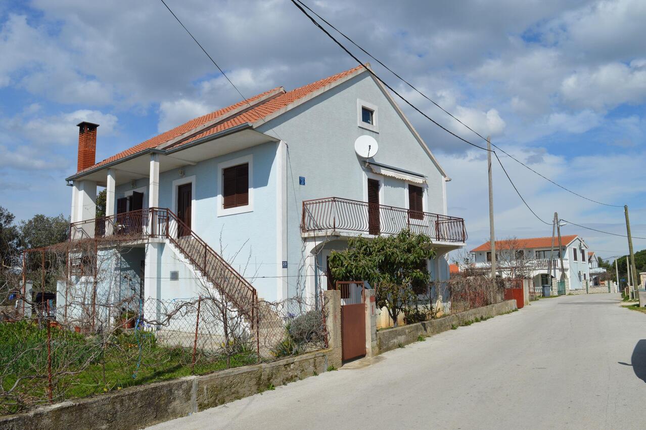 Appartements avec parking Pakostane, Biograd - 27651