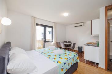 Apartament cu o cameră Malinska, Krk (A-27654-e(