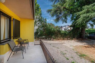 Ferienwohnungen mit Parkplatz Malinska, Krk - 27654