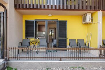 Apartamente cu parcare Malinska, Krk - 27654