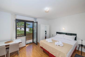Apartamente cu parcare Malinska, Krk - 27654