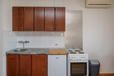 Apartamente cu parcare Malinska, Krk - 27654