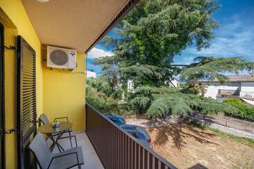 Apartamente cu parcare Malinska, Krk - 27654