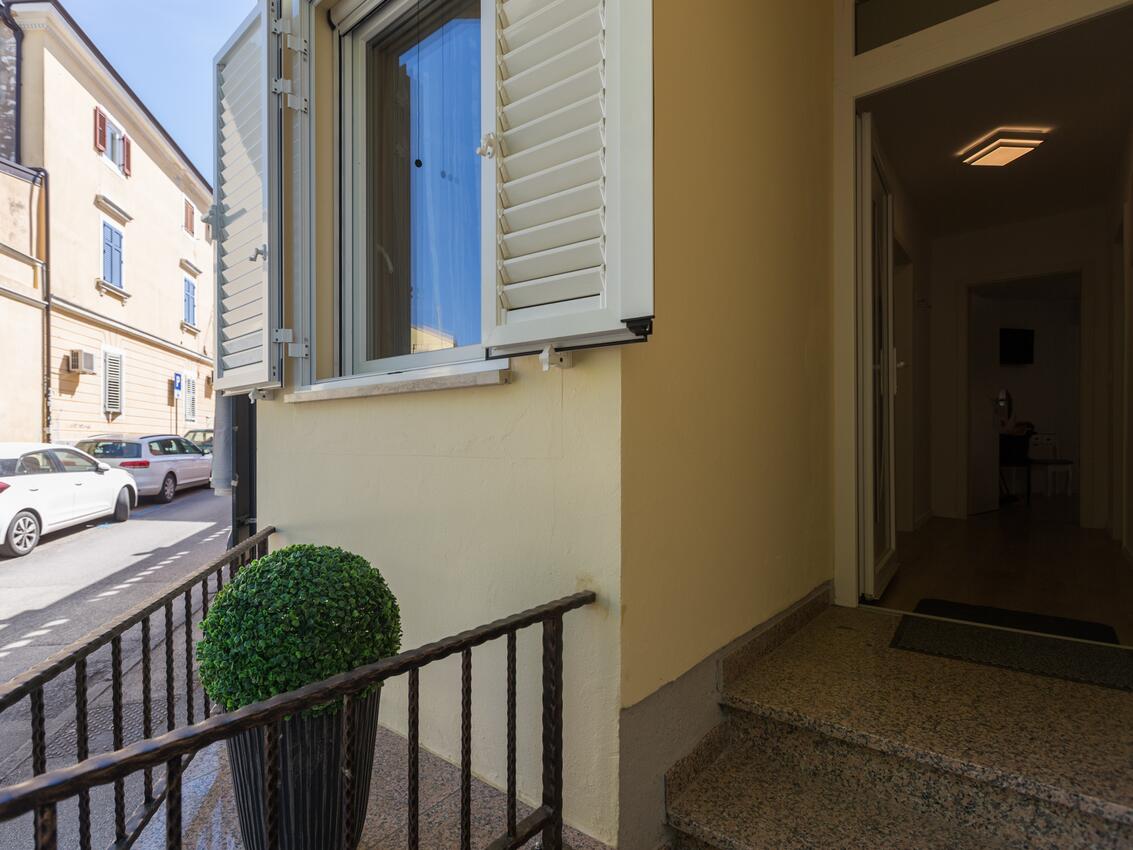 Apartmani uz more Poreč - 27669