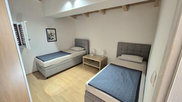 Apartmány s parkoviskom Murter - 27671