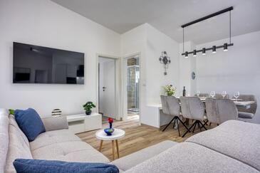 Three bedroom house Pula (K-27677)