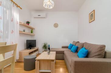 Haus mit Pool für Familien Peroj, Fazana - 27692