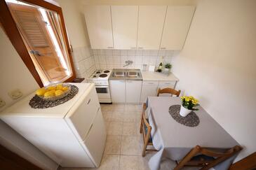 Appartementen aan zee Mali Iz, Iz - 27693