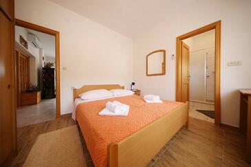 Appartementen aan zee Mali Iz, Iz - 27693